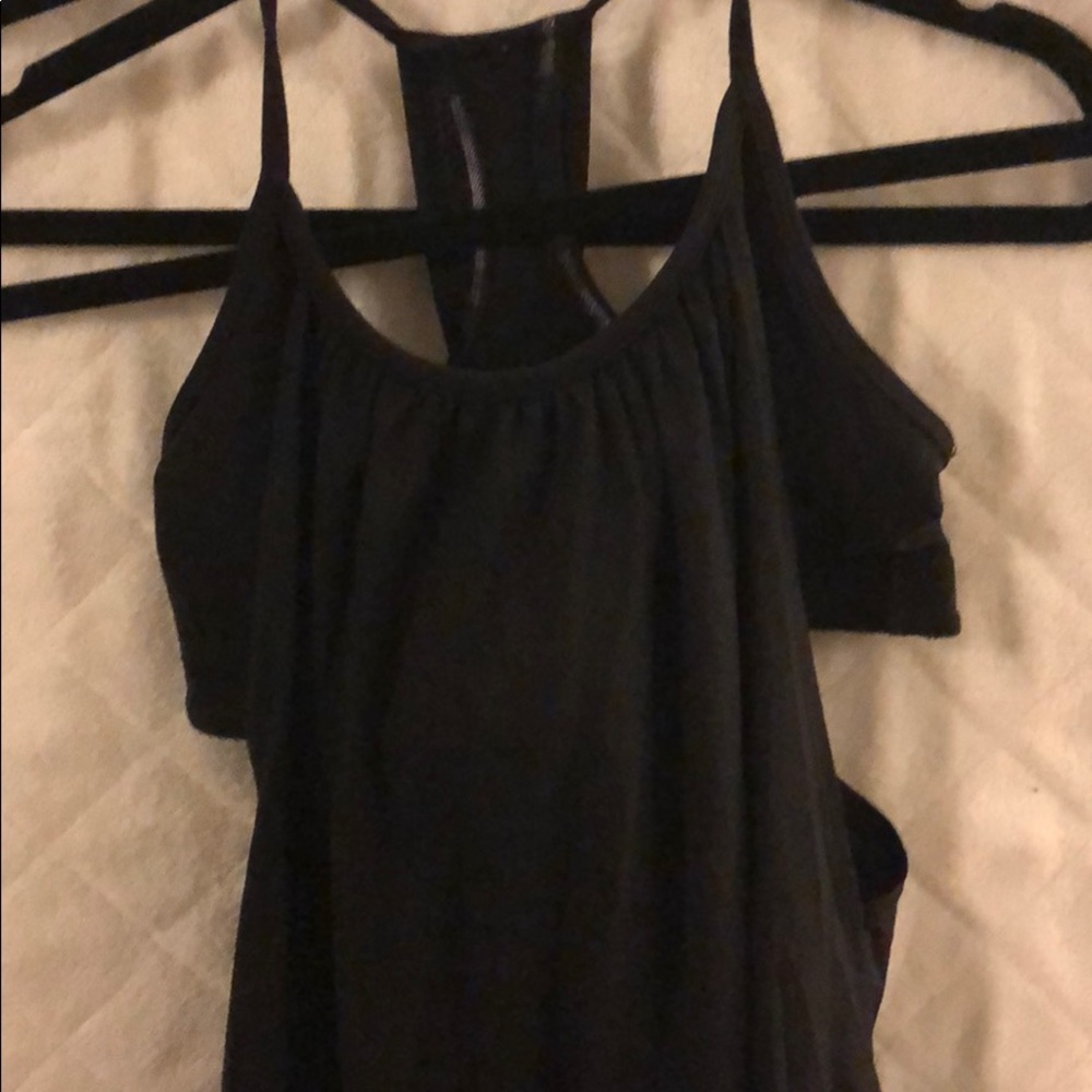 Lululemon Black tank size 4. Like new condition.